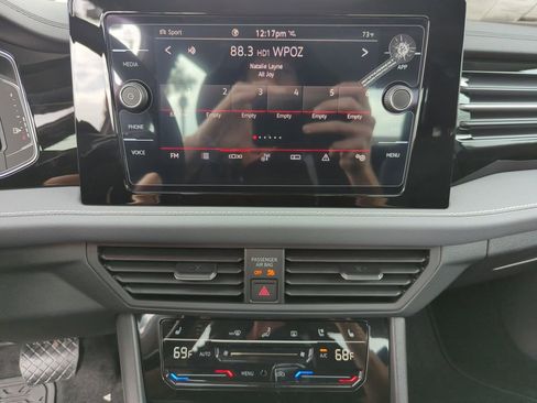 New 2026 Volkswagen Jetta SEL image 30