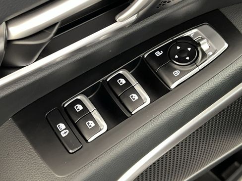 New 2025 Kia Telluride S image 13