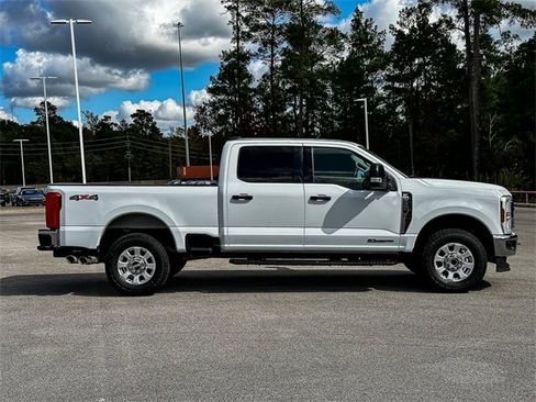 Used 2024 Ford F250 XLT image 9