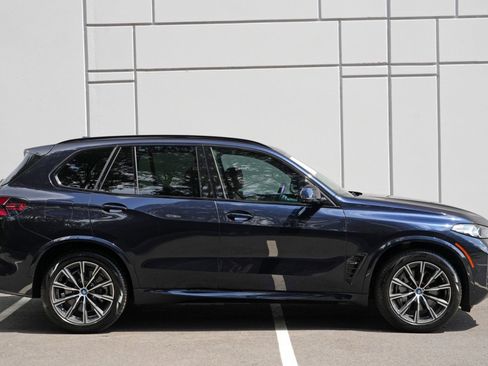 Used 2024 BMW X5 xDrive50e w/ M Sport Package AWD/4WD image 58