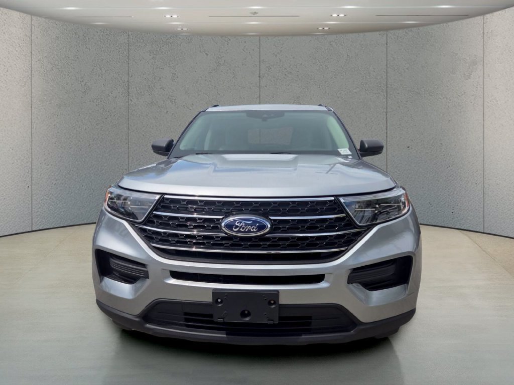 Used 2023 Ford Explorer XLT RWD image 8