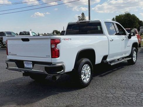 Certified 2022 Chevrolet Silverado 3500 LTZ w/ LTZ Convenience Package image 8
