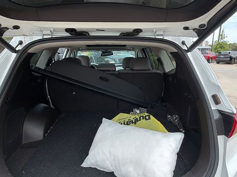 Used 2020 Hyundai Santa Fe Limited image 13