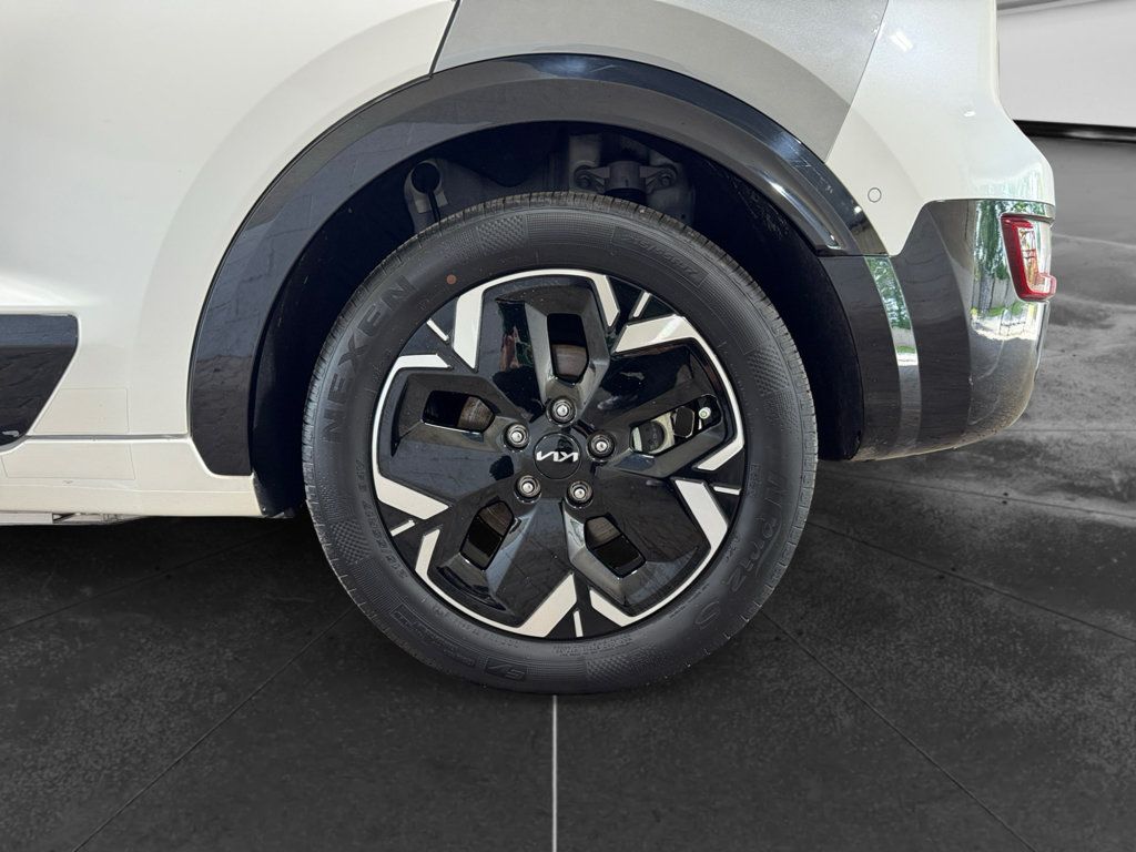 Used 2023 Kia Niro Wave FWD image 32