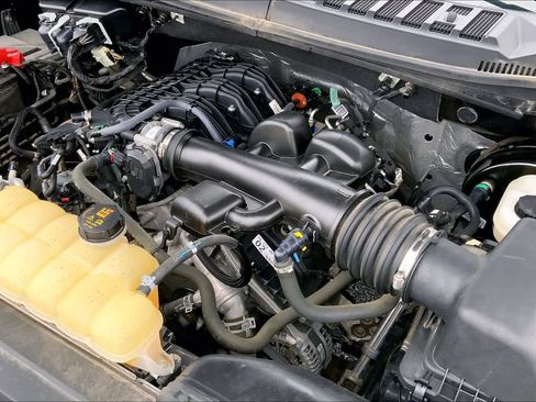 Used 2019 Ford F150 XLT w/ Equipment Group 301A Mid RWD image 31