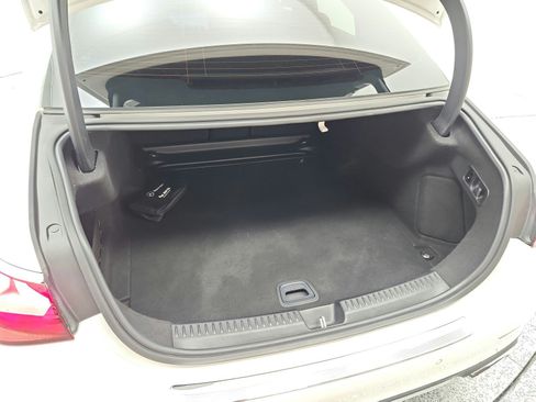 Used 2025 Mercedes-Benz E 350 Sedan w/ Winter Package image 22