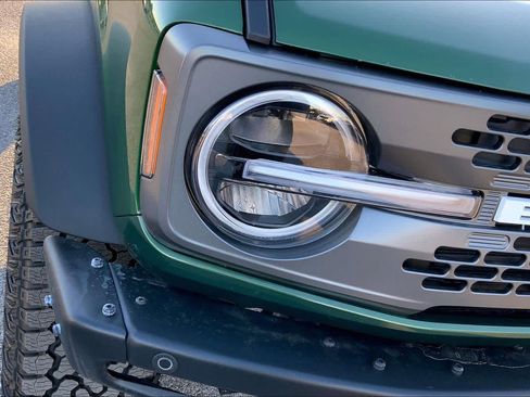 New 2025 Ford Bronco Badlands image 13