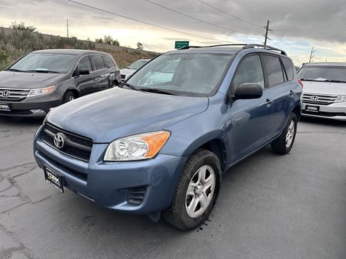 Used 2011 Toyota RAV4 2WD w/ Base L4 Extra Value Pkg image 2