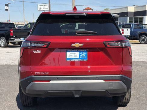 New 2026 Chevrolet Equinox LT FWD image 21