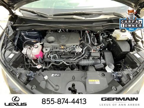 Used 2025 Toyota Sienna XLE FWD image 25