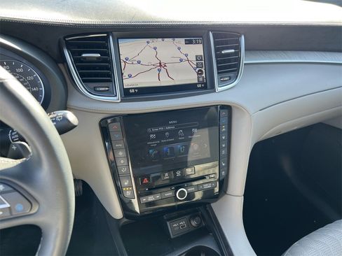 Used 2023 INFINITI QX50 Autograph w/ Accent Package image 8