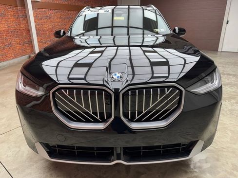 Certified 2025 BMW X3 xDrive30i w/ Premium Package image 8