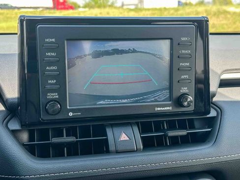 Used 2020 Toyota RAV4 XLE w/ Convenience Package AWD/4WD image 32