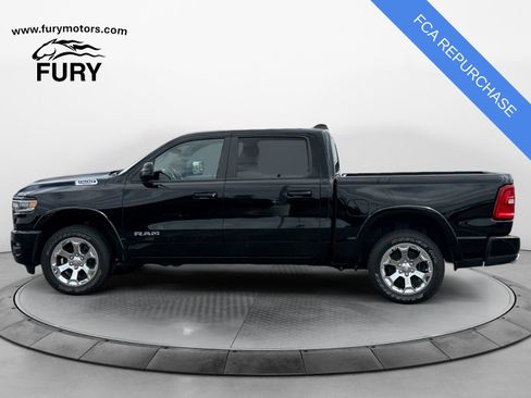 Used 2025 RAM 1500 Big Horn AWD/4WD image 6