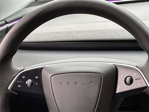 Used 2024 Tesla Model 3 Long Range image 19