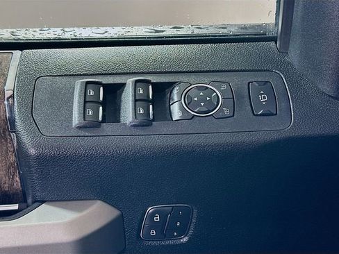 Certified 2019 Ford F350 Lariat w/ Chrome Package AWD/4WD image 23