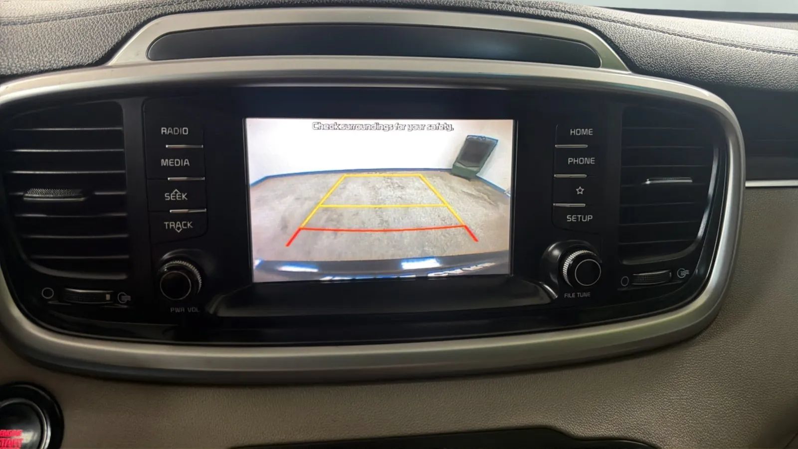 Used 2020 Kia Sorento EX FWD image 14
