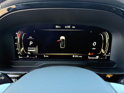 New 2026 INFINITI QX60 Luxe image 18