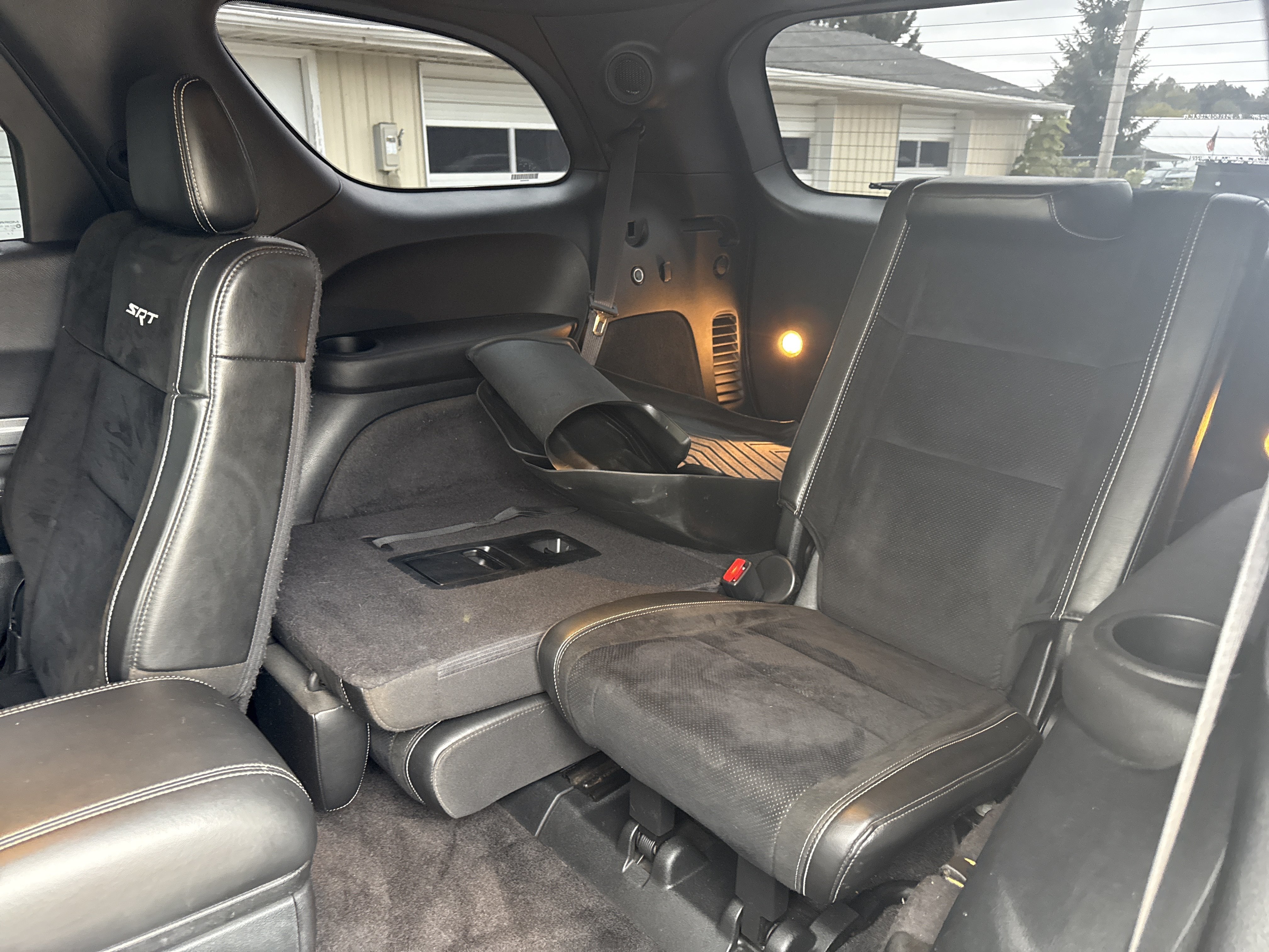 Used 2018 Dodge Durango SRT w/ Technology Group AWD/4WD image 16