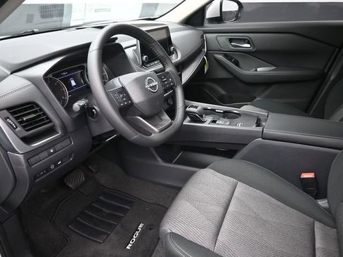 New 2026 Nissan Rogue SV w/ Cold Weather Package image 18