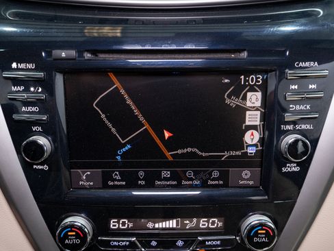 Used 2020 Nissan Murano Platinum FWD image 17