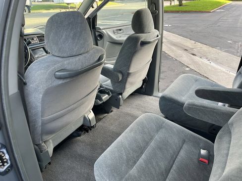 Used 2001 Honda Odyssey EX image 32