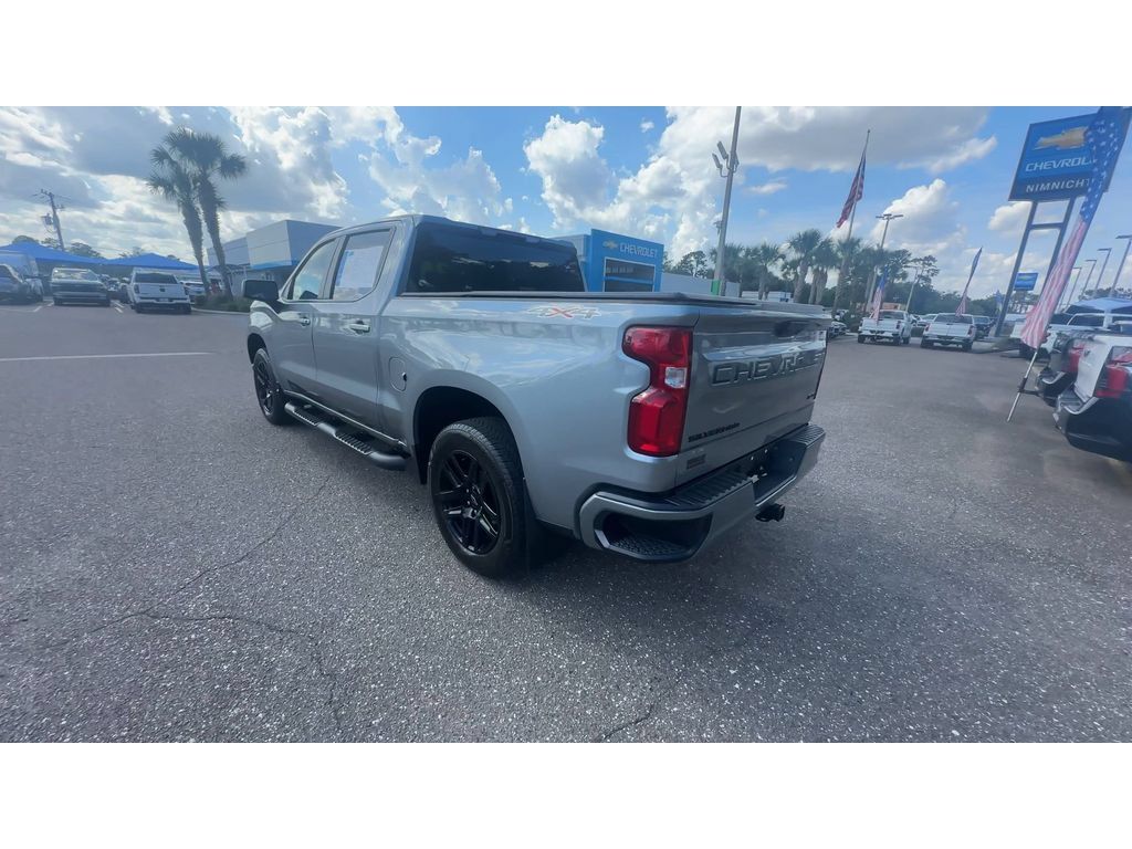 Used 2024 Chevrolet Silverado 1500 RST AWD/4WD image 6