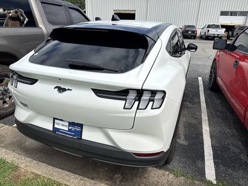 Used 2023 Ford Mustang Mach-E Select w/ Comfort Package Lite AWD/4WD image 12