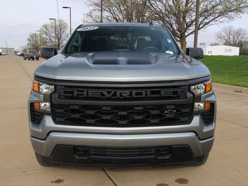 Used 2023 Chevrolet Silverado 1500 Custom w/ Rally Edition image 2
