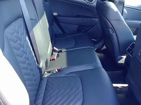 New 2026 Kia Sportage X-Line image 8