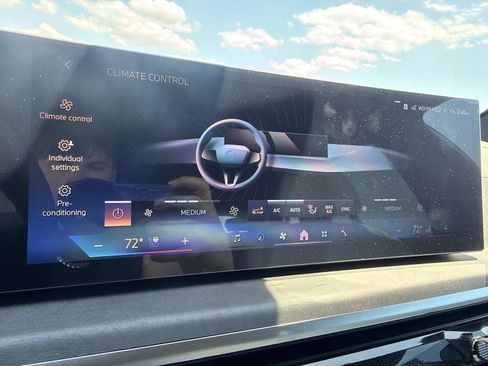 New 2026 BMW X5 sDrive40i RWD image 24
