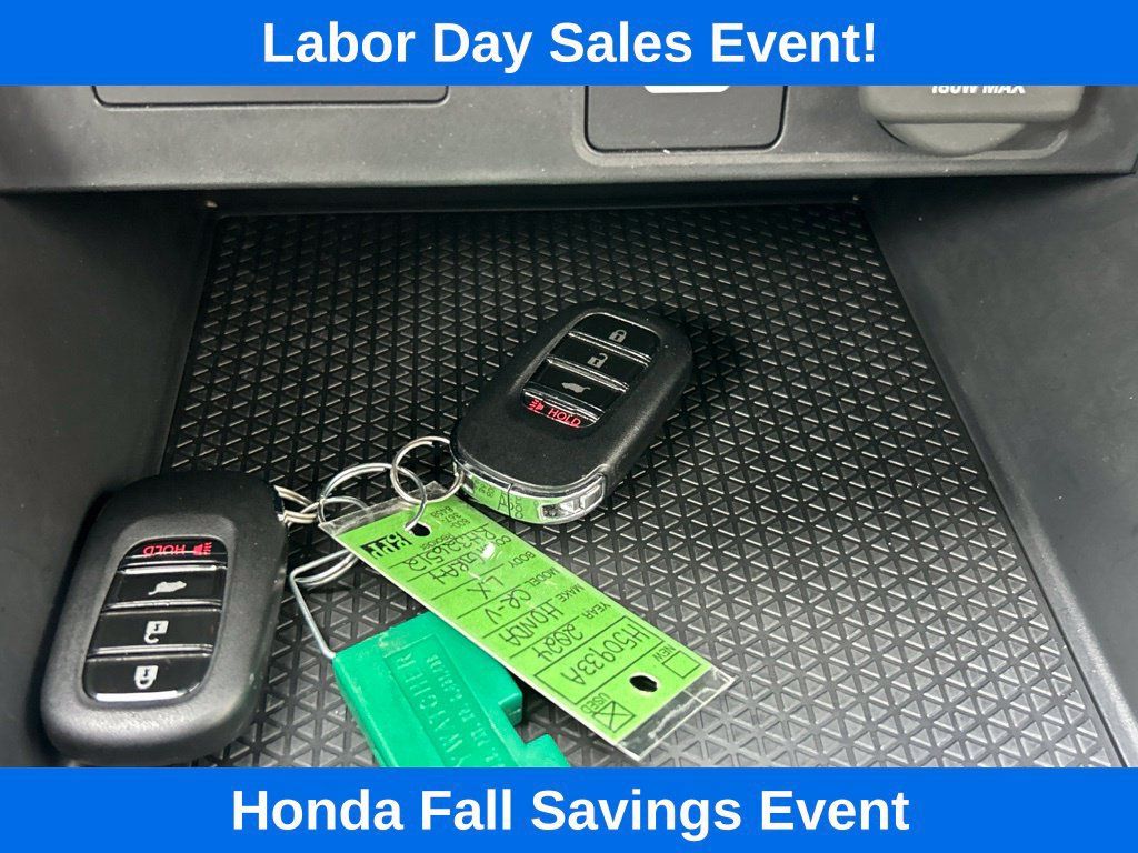 Used 2024 Honda CR-V LX image 28