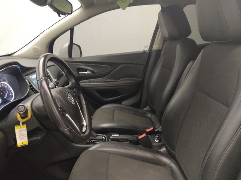 Used 2019 Buick Encore Preferred image 17