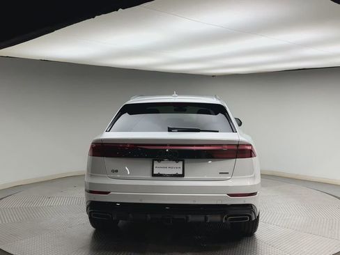 Used 2026 Audi Q8 Premium Plus AWD/4WD image 3