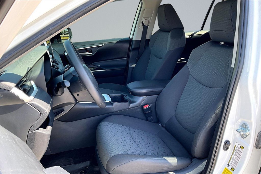Used 2023 Toyota RAV4 XLE w/ Convenience Package AWD/4WD image 24