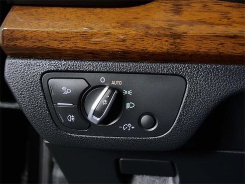 Used 2022 Audi Q5 2.0T Premium Plus image 25