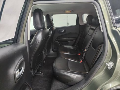 Used 2019 Jeep Compass Limited AWD/4WD image 24