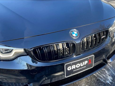 Used 2018 BMW M4 Convertible w/ Competition Package image 28