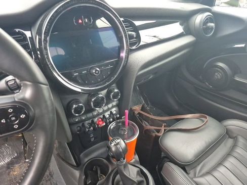 Used 2022 MINI Cooper S image 27