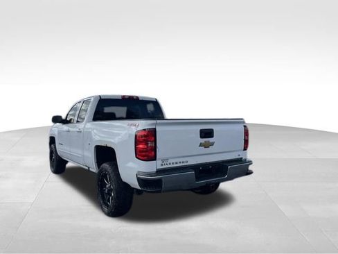 Used 2017 Chevrolet Silverado 1500 LT w/ All Star Edition AWD/4WD image 3