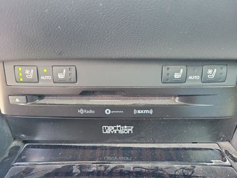 Used 2021 Lexus ES 300h w/ Premium Package image 14