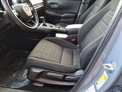 Certified 2024 Honda HR-V Sport image 14