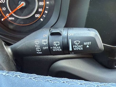 Used 2026 Jeep Wrangler Unlimited Sahara AWD/4WD image 27