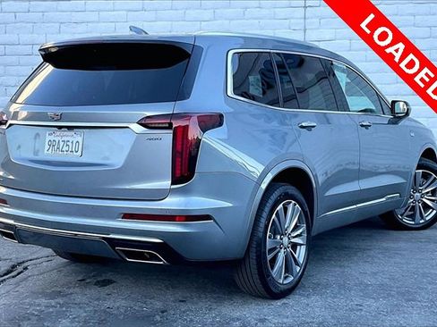 Used 2025 Cadillac XT6 Premium Luxury image 13