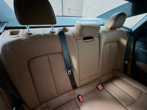 Used 2024 Audi A6 Premium Plus w/ Premium Plus Package image 28