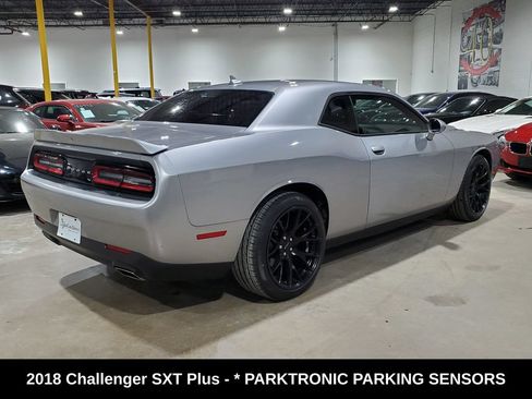 Used 2018 Dodge Challenger SXT Plus RWD image 9