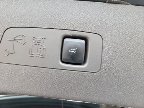 Used 2021 Lincoln Corsair Reserve w/ Equipment Group 201A image 28