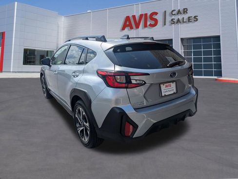 Used 2025 Subaru Crosstrek 2.0i Premium AWD/4WD image 9