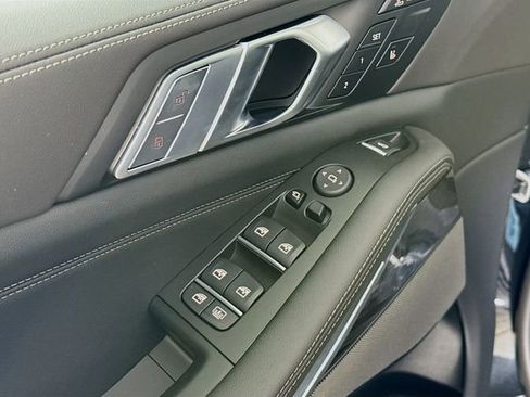 New 2026 BMW X7 xDrive40i w/ M Sport Package image 18