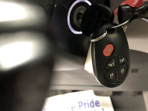 Used 2020 Toyota Sienna LE FWD image 29
